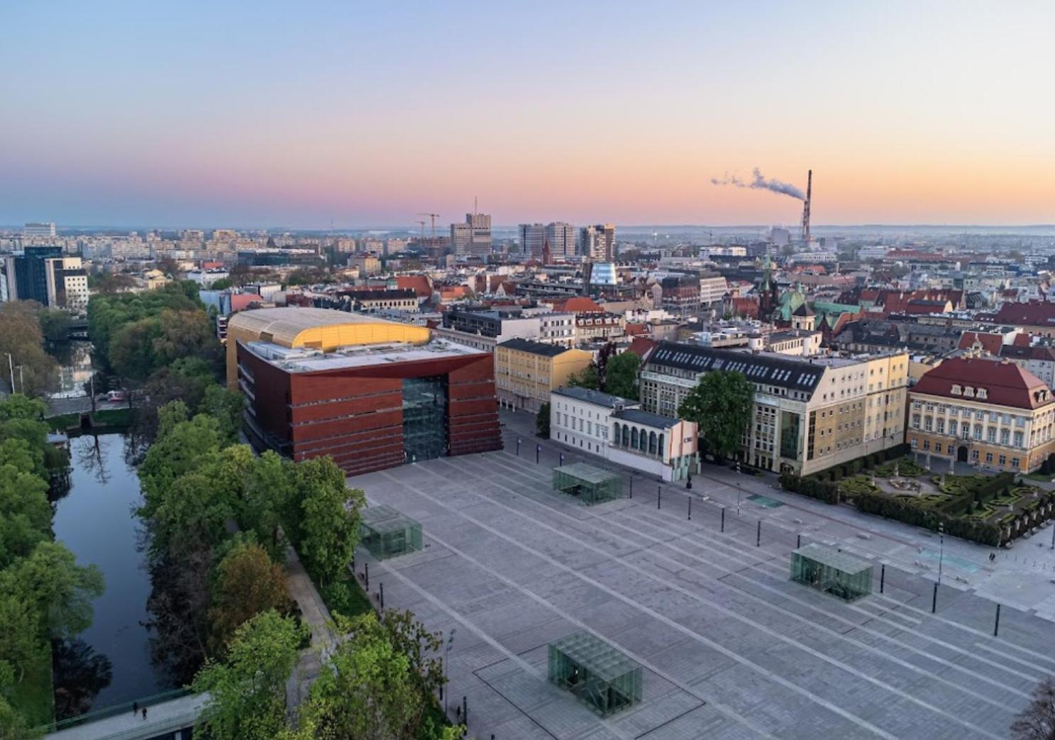 Bright Day Apartment - Self Check-In 24H, 10 Min Market Square Breslavia Esterno foto
