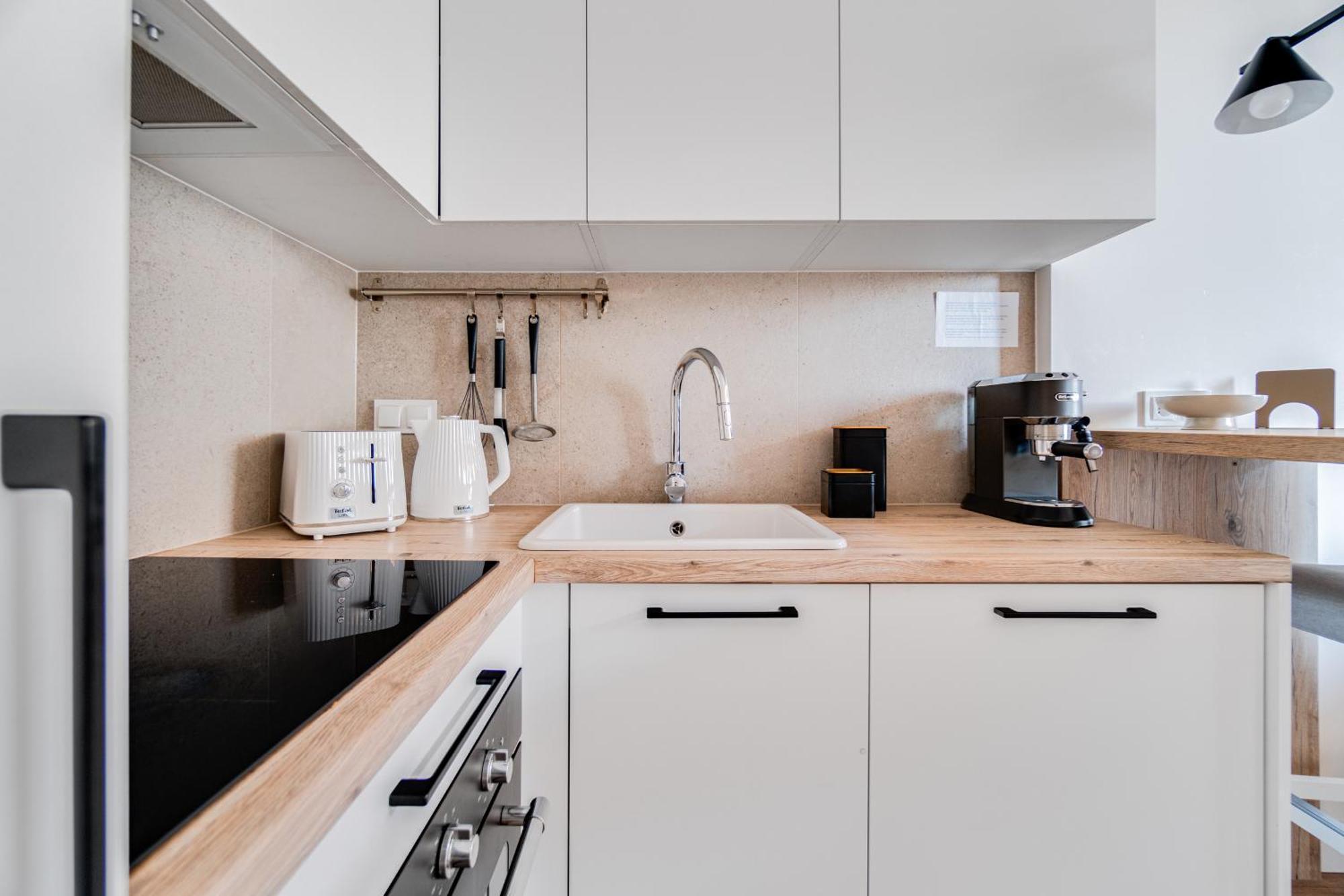 Bright Day Apartment - Self Check-In 24H, 10 Min Market Square Breslavia Esterno foto